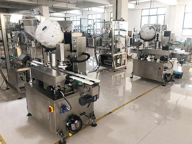 星火真空旋蓋機(jī)設(shè)備展示